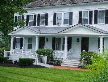 Attractive modular ramp attached to the front of a home